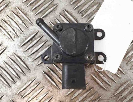 BMW X5 E70 (2006-2013) DPF Pressure Sensor 7808013 31606660