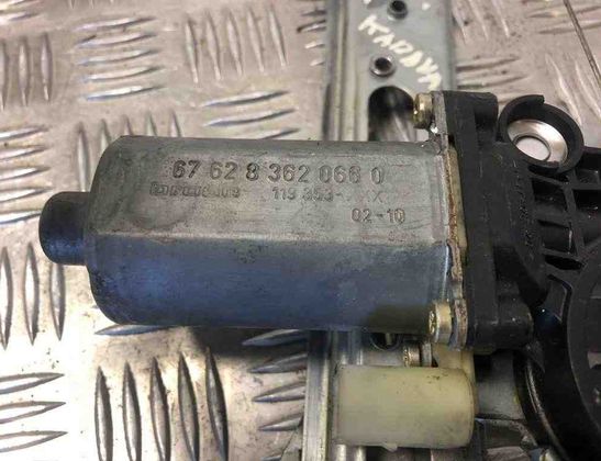 BMW 3 Series E46 (1997-2006) Aizmugurējo kreiso durvju logu pacēlājs 8200717 31607258