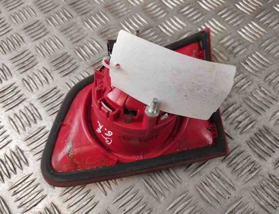 VOLKSWAGEN Passat B7 (2010-2015) Left Side Tailgate Taillight 3C9945093 31608516