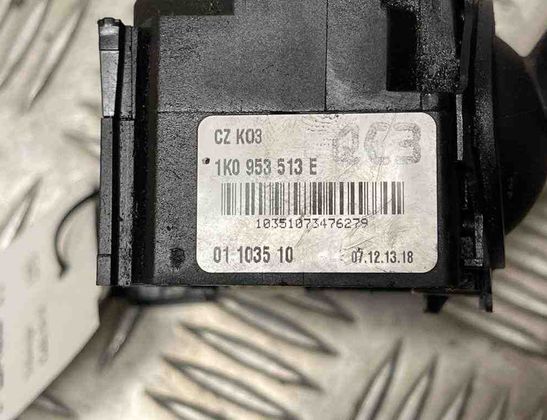 VOLKSWAGEN Caddy 3 generation (2004-2015) Pagrieziena rādītāja slēdzis 1K0953513E 31612031