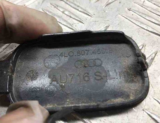 AUDI Q7 4L (2005-2015) Aizmugurējā bufera vilkšanas cilpas vāciņš 4L0807450B 21446005