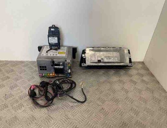 BMW 7 Series F01/F02 (2008-2015) Mūzikas atskaņotājs ar Navigāciju / GPS 9351679,9332285,9321014 21448796