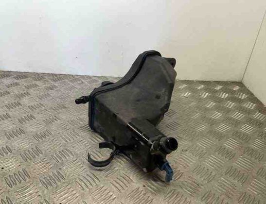 BMW 3 Series E90/E91/E92/E93 (2004-2013) Expansion Tank 7810592,17137810592 21449766