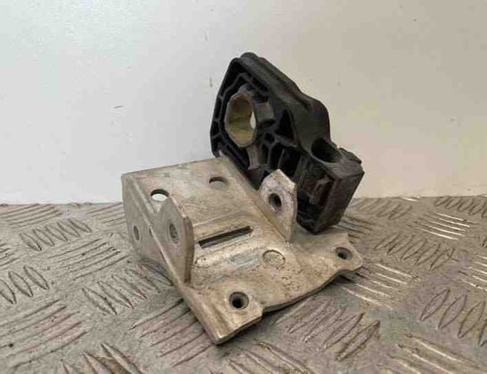 BMW 5 Series F10/F11 (2009-2017) Radiatoru kronšteini 7186514,7207152 21451511