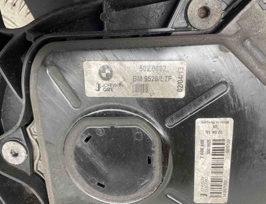 BMW 3 Series F30/F31 (2011-2020) Dzinēja dzesēšanas ventilators/difuzors 7608408 21846294