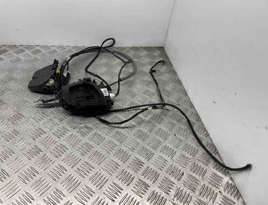 BMW 3 Series F30/F31 (2011-2020) Aizmugurējā bagāžnieka slēdzene 7269516,7269543 21909614