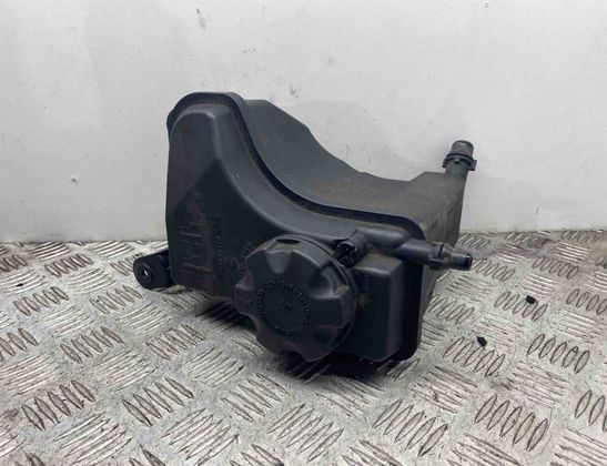 BMW 1 Series E81/E82/E87/E88 (2004-2013) Expansion Tank 7810592,17137810592 23831661