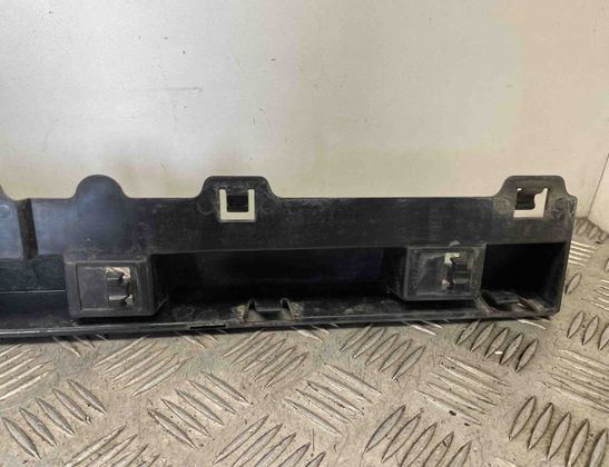 BMW 4 Series F32/F33/F36 (2013-2020) Front Right Side Sideskirt Holder 7320206,51777320206 24588245