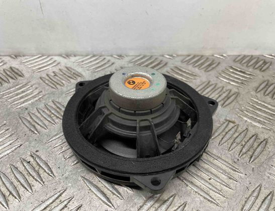 BMW 4 Series F32/F33/F36 (2013-2020) Aizmugurējo kreiso durvju skaļrunis 9364956 24588669