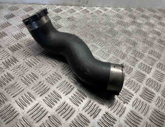 BMW 7 Series F01/F02 (2008-2015) Intercooler Hose Pipe 8516509 30992350