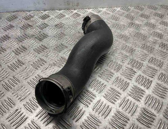 BMW 7 Series F01/F02 (2008-2015) Intercooler Hose Pipe 8516509 30992350