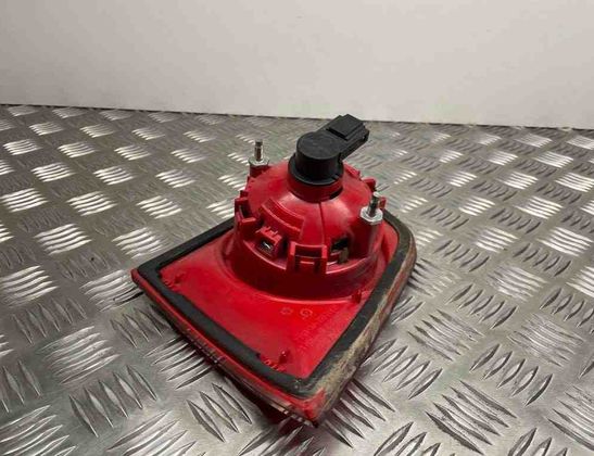 VOLKSWAGEN Passat B7 (2010-2015) Aizmugurējais kreisais lukturis bagāžniekā 3C9945093 30996610