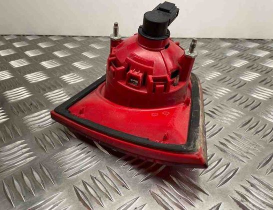 VOLKSWAGEN Passat B7 (2010-2015) Aizmugurējais kreisais lukturis bagāžniekā 3C9945093 30996610