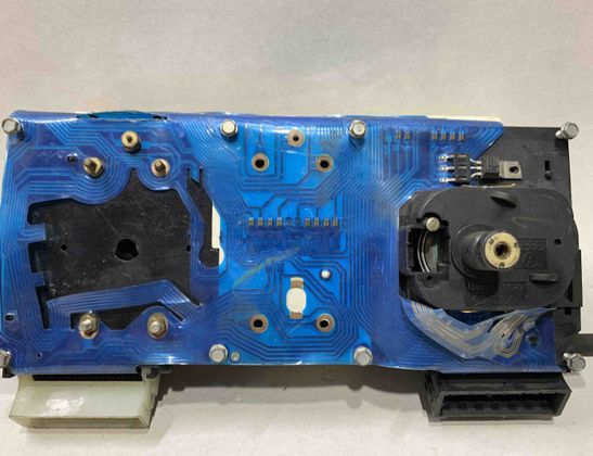 VOLKSWAGEN Golf 2 generation (1983-1992) Instrumentu panelis/spidometrs 88481409,191919059 14697792