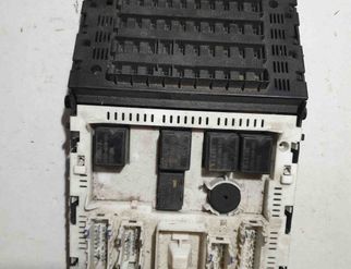 RENAULT Megane 1 generation (1995-2003) Drošinātāju kārba 7703297183j,s103600300l 22133029