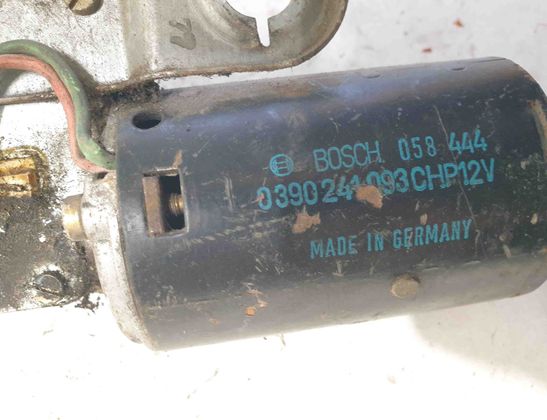 BMW 5 Series E28 (1981-1988) Stikla tīrītāja motorīts 0390241093 22606874