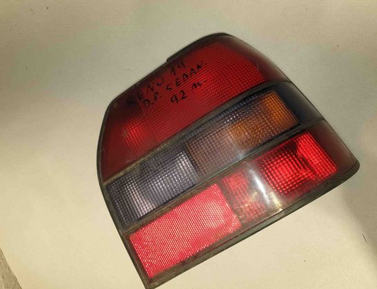 RENAULT 19 1 generation (1988-1992) Фонарь задний правый 7700815980 22636353