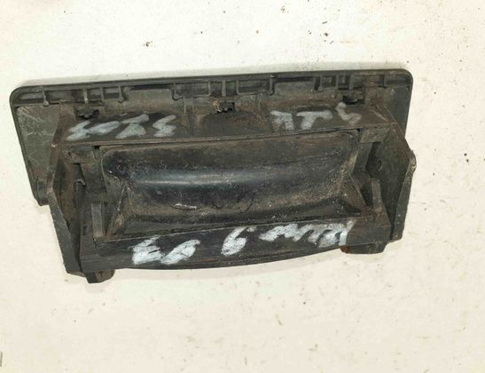 RENAULT 9 1 generation (1981-1986) Наружная ручка боковых правых дверей 24263253