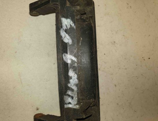 RENAULT 9 1 generation (1981-1986) Наружная ручка боковых правых дверей 24263253