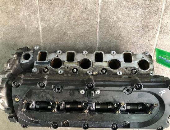 PORSCHE Cayenne 3 generation (2017-2023) Dzinēja cilindra galva 95810401540,95810401541 33054646