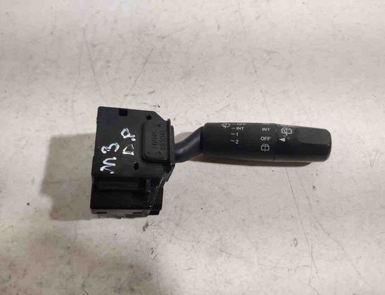 MAZDA 3 BK (2003-2009) Подрулевой переключатель 17d682 31505754