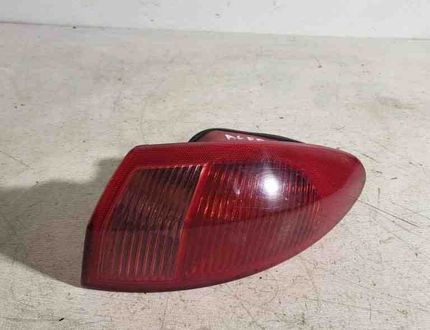 ALFA ROMEO 147 1 generation (2000-2010) Фонарь задний правый 46556347,03323010 31508447