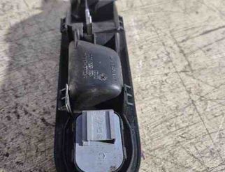 VOLKSWAGEN Passat B5 (1996-2005)  Правая задняя внутренняя ручка открытия 3B1837113 31508621