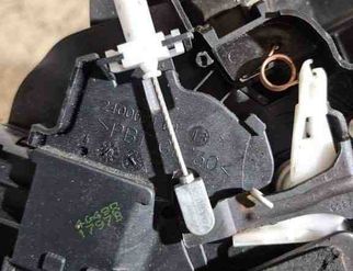 FORD Focus 2 generation (2004-2011) Замок передней левой двери 24000010013 31509361