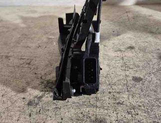 FORD Focus 2 generation (2004-2011) Замок передней левой двери 24000010013 31509361