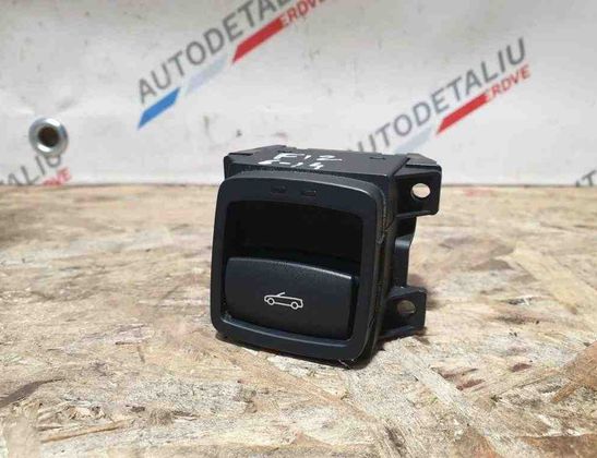 BMW 6 Series F06/F12/F13 (2010-2018) Fuel tank open switch 9185675 32614712