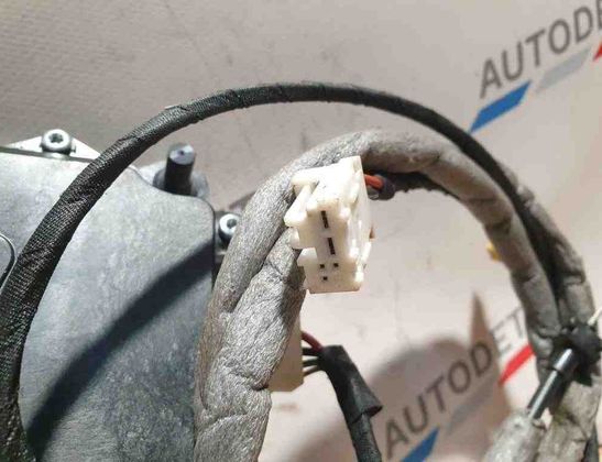 BMW 5 Series F10/F11 (2009-2017) Aizmugurējā bagāžnieka slēdzene 51244447850,4447850 32614721