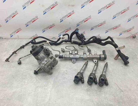 BMW 1 Series F20/F21 (2011-2020) Degvielas iesmidzināšanas komplekts 8514092,8511630,8511626,0445110598,0445010764,0445213026,8511629,8514094 32615484