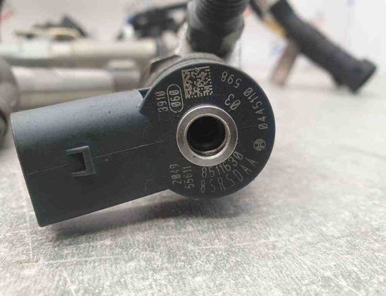 BMW 1 Series F20/F21 (2011-2020) Degvielas iesmidzināšanas komplekts 8514092,8511630,8511626,0445110598,0445010764,0445213026,8511629,8514094 32615484