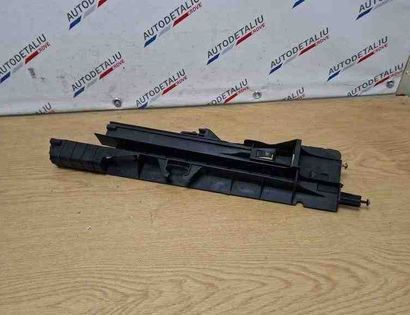 BMW X5 E70 (2006-2013) Other Body Parts 7799762 32616560