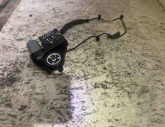 VOLKSWAGEN Touran 1 generation (2003-2015) Front Right Door Window Control Motor 1T0959702 17435591