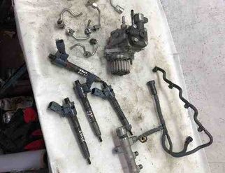 VOLVO S90 2 generation (2016-2023) Fuel Injector Kit 31452113,31303612,31452143 32123715