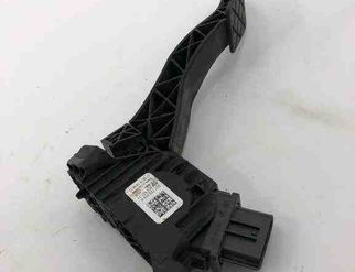 VOLKSWAGEN Passat B7 (2010-2015) Педаль газа 5q1723503h 32142170