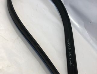 MERCEDES-BENZ EQB 1 generation (2021-2023) Резиновая крышка двигателя 80192201 32868768