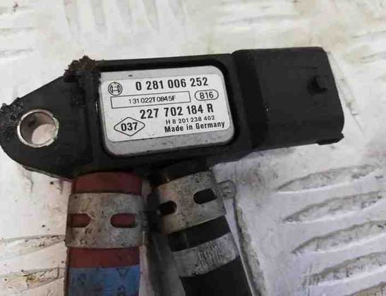 MERCEDES-BENZ B-Class W246 (2011-2020) Exhaust gas temperature sensor 227702184R 27898208