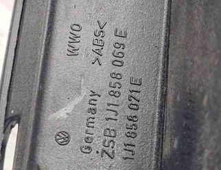 VOLKSWAGEN Golf 4 generation (1997-2006) Other Interior Parts 1J1858069E 31441295