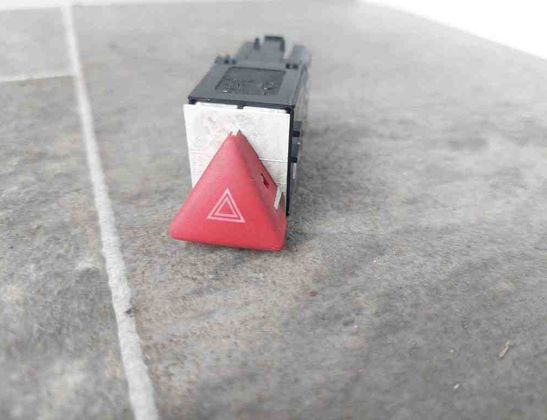 VOLKSWAGEN Passat B6 (2005-2010) кнопка опасности 3C0953509 31446679