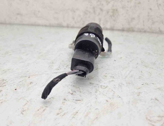 AUDI A4 B7/8E (2004-2008) Washer Tank Motor 8K9955647 31451742