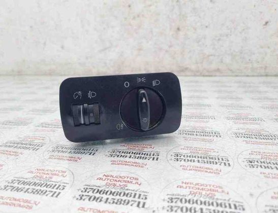 AUDI A3 8L (1996-2003) Headlight Switch Control Unit 8L1941531E 31461313