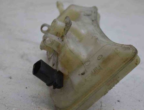 AUDI A4 B7/8E (2004-2008) Brake Fluid Tank 8E0611301E 31903130