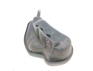 AUDI A4 B7/8E (2004-2008)  Вакуумный бак 8D0131541B 31903847