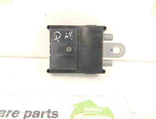 MERCEDES-BENZ R-Class W251 (2005-2017) Антенный модуль 1648701589,A1648701589 27137693