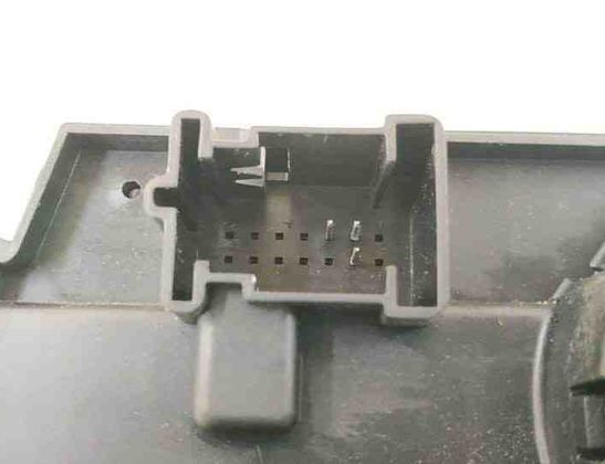 MERCEDES-BENZ R-Class W251 (2005-2017) Lukturu vadības slēdzis 27139735