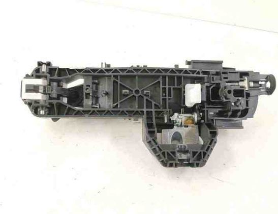 MERCEDES-BENZ B-Class W246 (2011-2020) Aizmugurējo labo durvju ārējais rokturis 2047601634,A2047601634 27141953