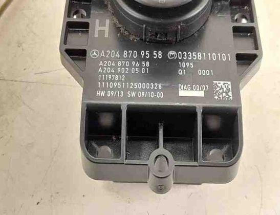 MERCEDES-BENZ C-Class W204/S204/C204 (2004-2015) Дисплей управления навигацией 2048709558,2048709958 27157709