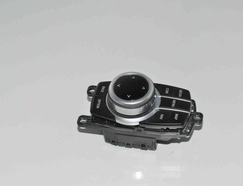 BMW 5 Series G30/G31 (2016-2023) Navigācijas sistēma 8705955,6820396,6844226,65506820396,5A3B1E2,65825A3B1E2,5A14E64,65825A14E64,5A0DC87,65825A0DC87,9459631,65829459631,9490075,65829490075,6844224,65826844224,6829079,65826829079,2449367,65122449367,8720689,65128720689 18778380